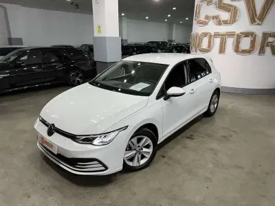 Usado VW Golf VIII Life 110 HP (80 kW) 2022 Citadino
