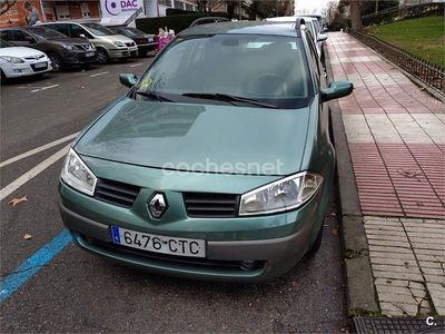 Usado Renault Mégane GrandTour Dynamique 136 CV (100 kW) 2004 Verde Familiar