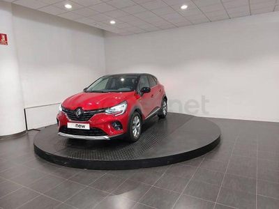 Usado Renault Captur Zen 145 CV (106 kW) 2022 Rojo SUV