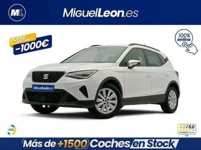 Usado Seat Arona Style 110 CV (80 kW) 2023 Blanco SUV