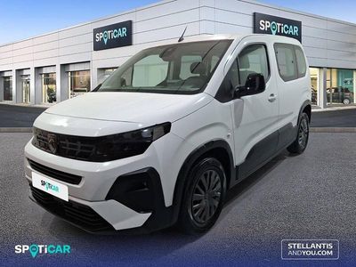 Usado Peugeot Rifter Allure 100 CV (73 kW) 2024 Blanco Monovolumen