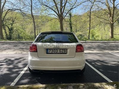 Usado Audi A3 Attraction 140 HP (102 kW) 2010 Branco Citadino