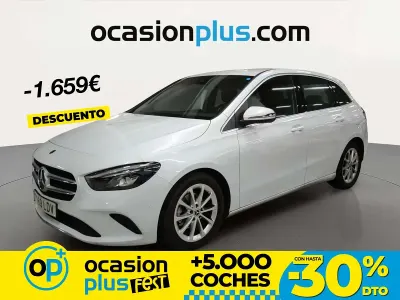 Usado Mercedes B180 116 CV (85 kW) 2020 Blanco Utilitario