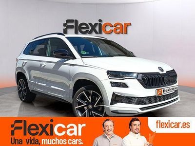 Usado Skoda Karoq SportLine 150 CV (110 kW) 2024 Blanco SUV