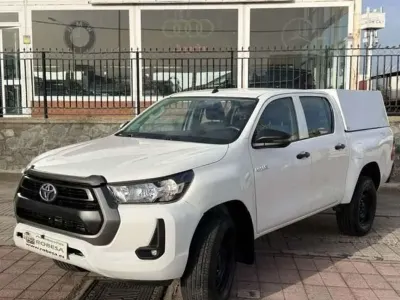 Usado Toyota HiLux 144 CV (105 kW) 2021 Blanco Pickup/Camioneta