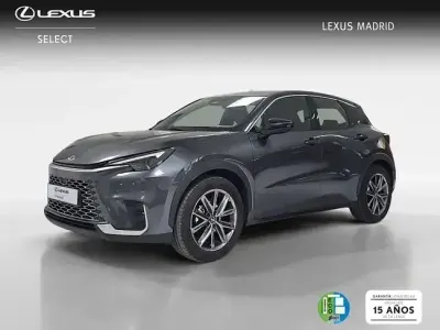 Begagnad Lexus LBX 136 HK (100 kW) 2025 Grå SUV