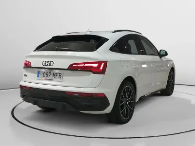 Käytetty Audi Q5 S-Line 163 HP (119 kW) 2023 Valkoinen Katumaasturi