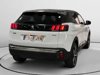 Occasion Peugeot 3008 Allure 131 PK (96 kW) 2017 Wit SUV