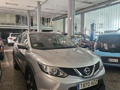 Usado Nissan Qashqai 360º 110 CV (80 kW) 2014 Gris SUV