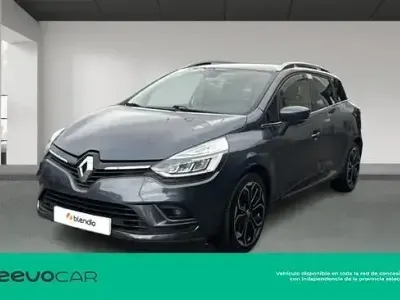 Usado Renault Clio 90 CV (66 kW) 2019 Gris Familiar