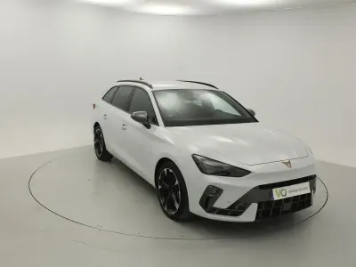 Usado Cupra Leon 150 CV (110 kW) 2025 Blanco Familiar