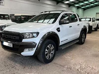 Usado Ford Ranger Wildtrack 200 CV (147 kW) 2017 Blanco Pickup/Camioneta