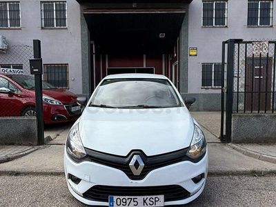 Usado Renault Clio IV Business 75 CV (55 kW) 2018 Blanco Berlina
