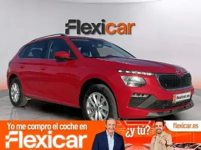 Usado Skoda Kamiq Selection 95 CV (69 kW) 2024 Rojo SUV