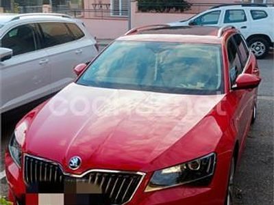 Rojo Usado 2016 Skoda Superb Style Familiar | 22.000 €