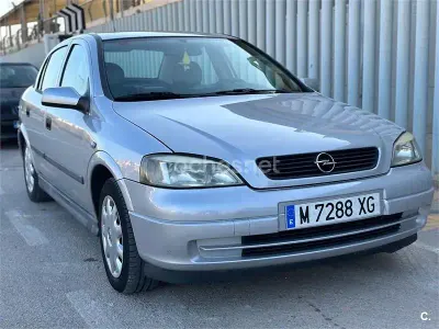 Brugt Opel Astra Comfort 100 HK (73 kW) 1999 Grå Sedan