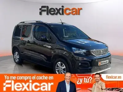 Usado Peugeot Rifter Allure 100 CV (73 kW) 2020 Negro Monovolumen