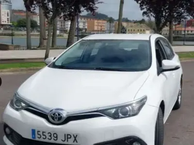 Usado Toyota Auris