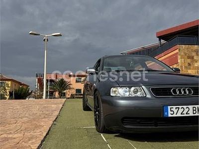 Usado Audi A3 Ambiente 150 CV (110 kW) 2001 Gris / plata Utilitario