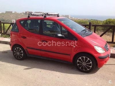 Usado Mercedes A140 Classic 82 CV (60 kW) 2001 Rojo Monovolumen