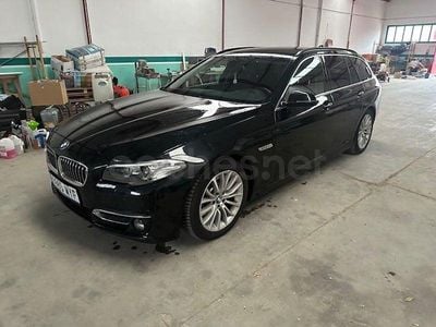 Usado BMW 520 Luxury Line 190 CV (139 kW) 2015 Negro Familiar