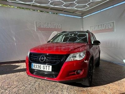 Usado VW Tiguan Advance 140 CV (102 kW) 2010 Rojo SUV