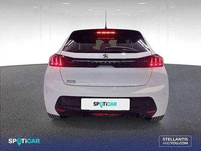 Usado Peugeot 208 Allure 102 CV (75 kW) 2022 Blanco Utilitario
