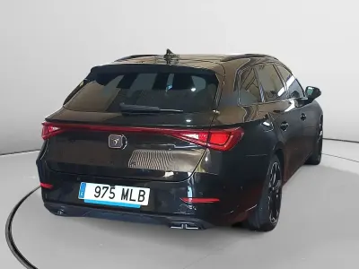 Käytetty Cupra Leon 150 HP (110 kW) 2023 Valkoinen Farmari
