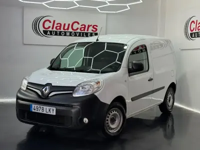 Usado Renault Kangoo 80 CV (58 kW) 2020 Blanco Monovolumen