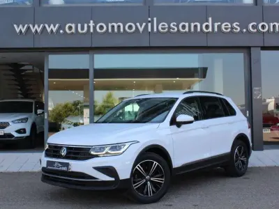 Usado VW Tiguan Life 122 CV (89 kW) 2022 Blanco SUV
