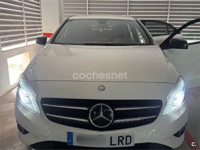 Blanco Usado 2013 Mercedes A180 AMG line Berlina | 13.900 € (Precio justo)