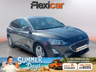 Usado Ford Focus Trend+ 125 CV (91 kW) 2019 Gris Berlina