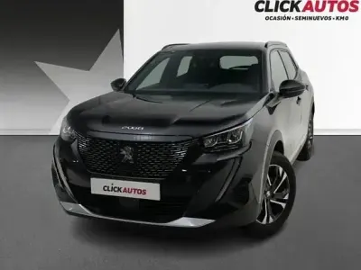 Usado Peugeot 2008 Allure 100 CV (73 kW) 2023 Negro SUV