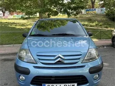 Usado Citroën C3 Furio 75 CV (55 kW) 2006 Azul Berlina