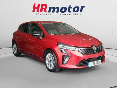 Usado Renault Clio V Evolution 100 CV (73 kW) 2025 Rojo Berlina