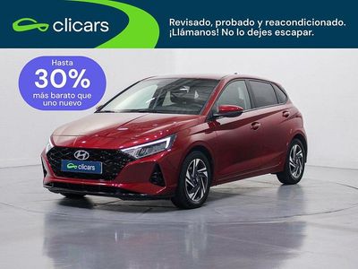 Usado Hyundai i20 100 CV (73 kW) 2022 Rojo Utilitario