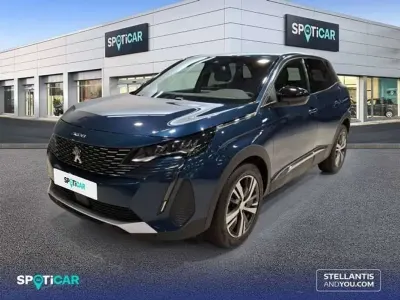 Usado Peugeot 3008 Allure 131 CV (96 kW) 2023 Azul SUV
