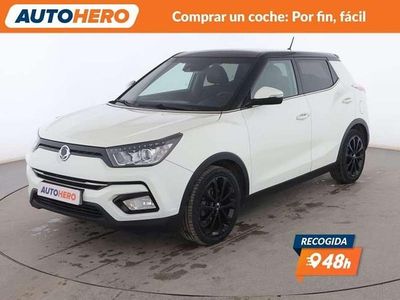 Blanco Usado 2019 Ssangyong (KGM) Tivoli Limited SUV | 12.499 € (Precio justo)