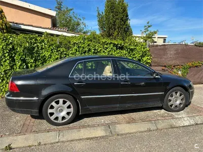 Usado VW Phaeton 313 CV (230 kW) 2004 Negro Berlina