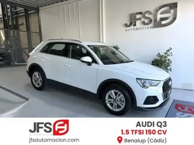 Begagnad Audi Q3 150 HK (110 kW) 2022 Vit SUV