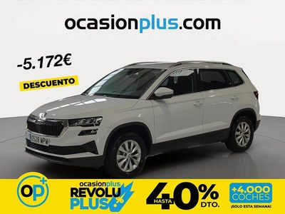 Usado Skoda Karoq Selection 115 CV (84 kW) 2024 Blanco SUV