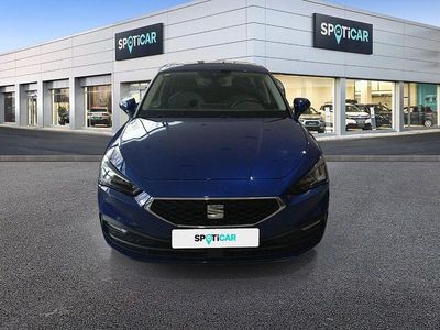 Usado Seat Leon Style 110 CV (80 kW) 2020 Azul Berlina
