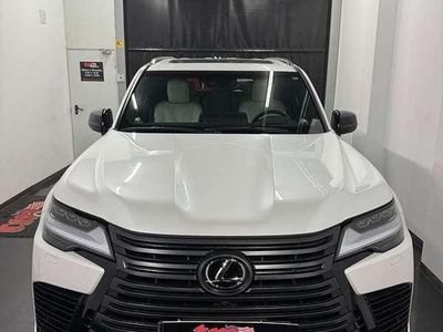 Usado Lexus LX600 2024 Blanco SUV