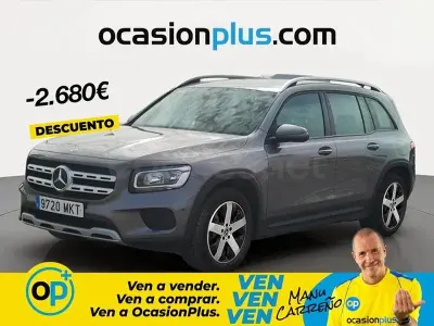 Usado Mercedes GLB180 136 CV (100 kW) 2021 Gris / plata SUV