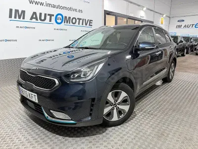 Usado Kia Niro 141 CV (103 kW) 2018 Azul SUV