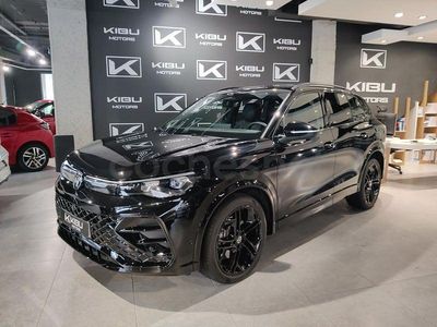 Usado VW Tiguan R-line 150 CV (110 kW) 2025 Negro SUV