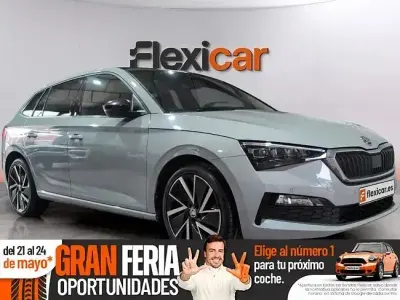 Usado Skoda Scala Sport 150 HP (110 kW) 2021 Cinzento Citadino