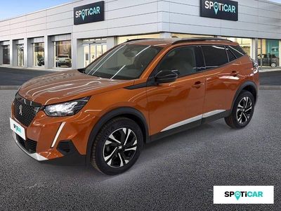 Usado Peugeot 2008 Allure 100 CV (73 kW) 2023 Naranja SUV