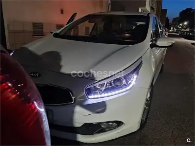 Usado Kia Ceed GT 128 CV (94 kW) 2014 Blanco Berlina