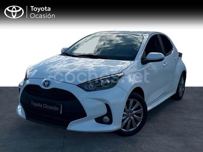 Blanco Usado 2024 Toyota Yaris Hybrid Active Berlina | 22.490 € (Precio justo)